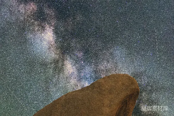 高清摄影 岩石下的银河