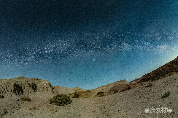 高清摄影 夜空下的沙漠
