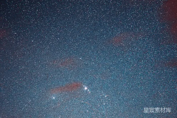 高清摄影 星空下的宁静夜空