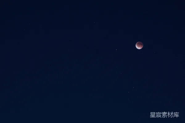 高清摄影 月食下的夜空