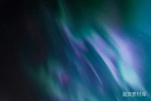 高清摄影 梦幻极光：夜空中的童话