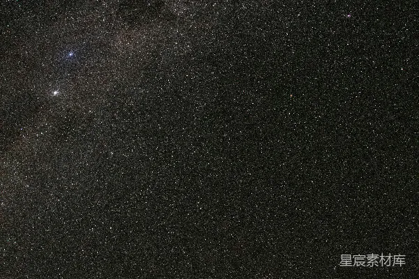 高清摄影 璀璨星空下的宁静夜景