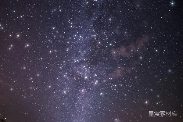 高清摄影 星空下的静谧山湖