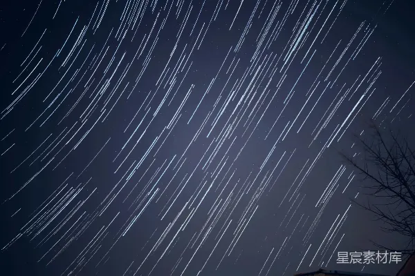 高清摄影 流星雨夜空