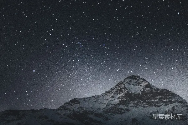 高清摄影 星空下的雪山