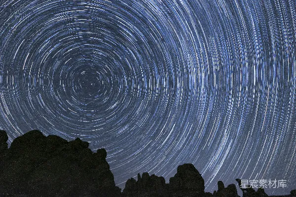 高清摄影 星轨与夜空的旋转之美
