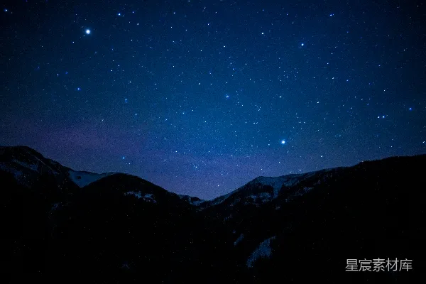 高清摄影 夜空下的山峦