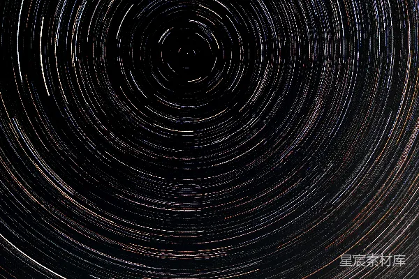 高清摄影 星轨旋转：夜空中的神秘螺旋