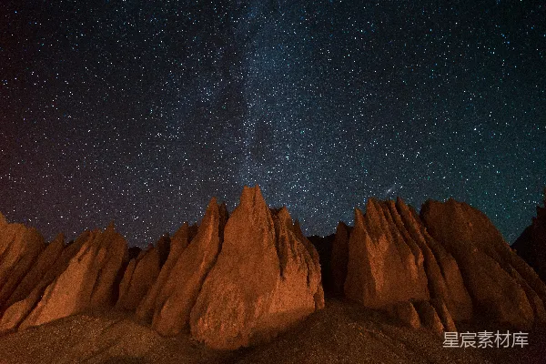 高清摄影 星夜下的奇峰