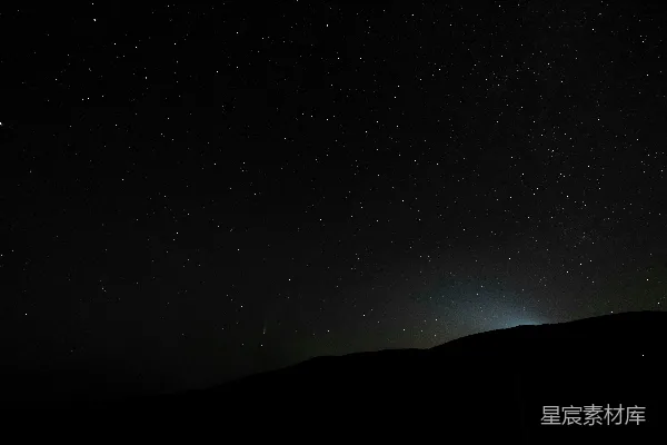 高清摄影 夜空下的山影