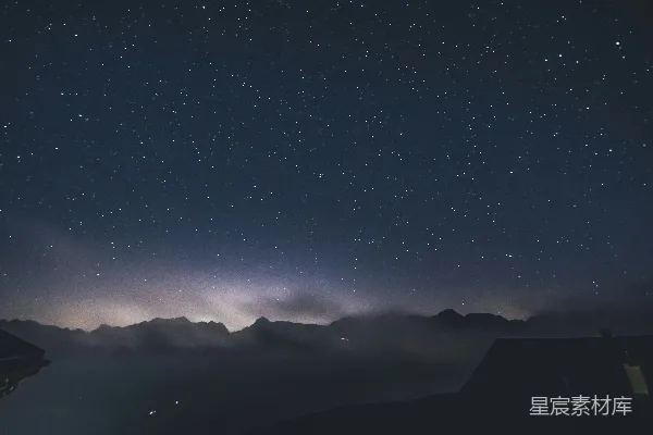 高清摄影 夜空下的山峦