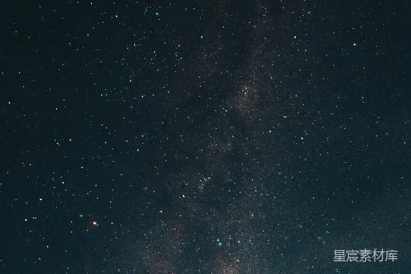 高清摄影 夜空下的银河