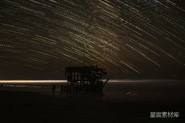 高清摄影 夜空下的废弃船骸