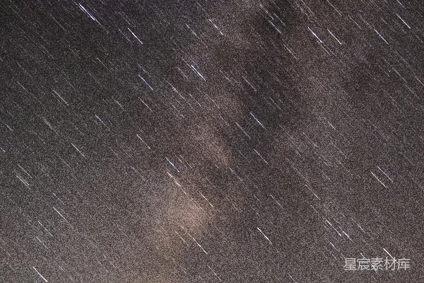 高清摄影 星轨下的夜空