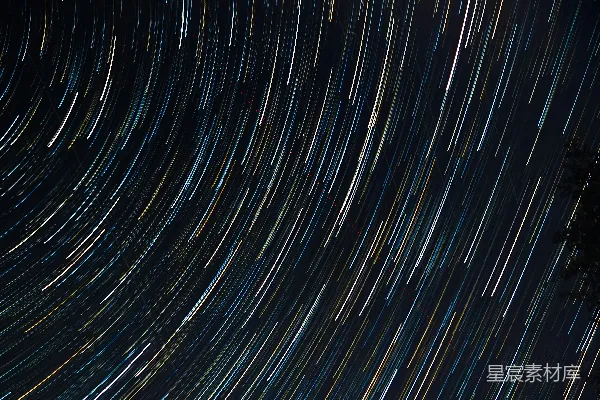高清摄影 星轨：夜空中的光与影