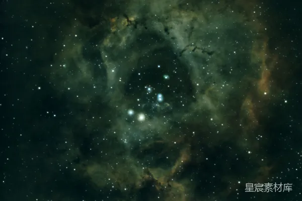 高清摄影 璀璨星云中的神秘宇宙