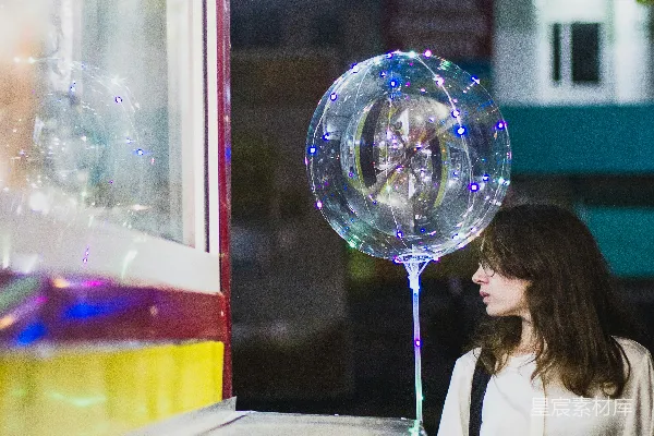 高清摄影 夜市中的梦幻泡泡
