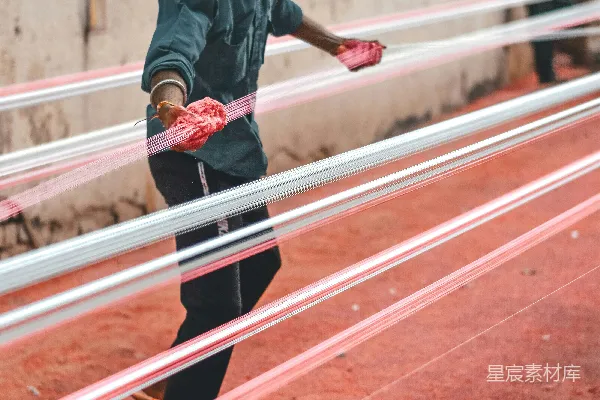 高清摄影 街头的织布工