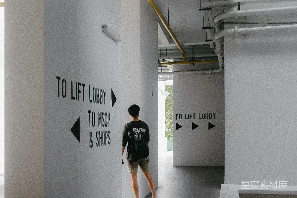 高清摄影 现代简约风格的室内走廊