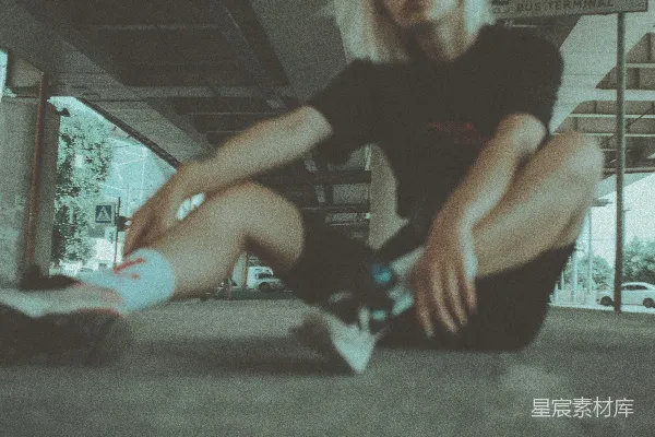 高清摄影 城市角落的温暖瞬间
