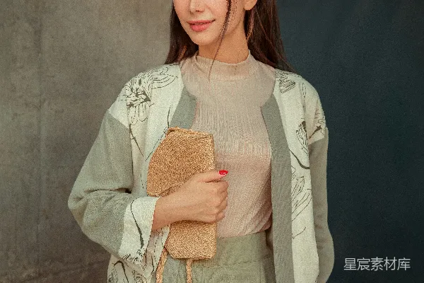 高清摄影 时尚女性的优雅瞬间