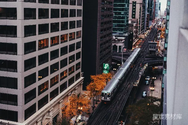 高清摄影 城市中的电车