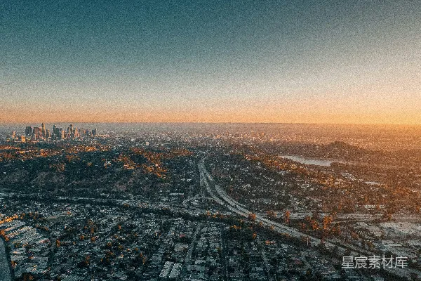 高清摄影 夕阳下的城市全景