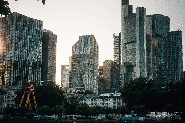 高清摄影 城市黄昏下的静谧河流