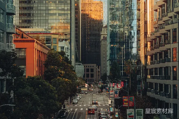 高清摄影 城市日落时的摩天大楼