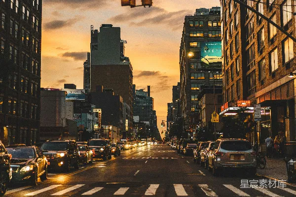 高清摄影 夕阳下的城市街道