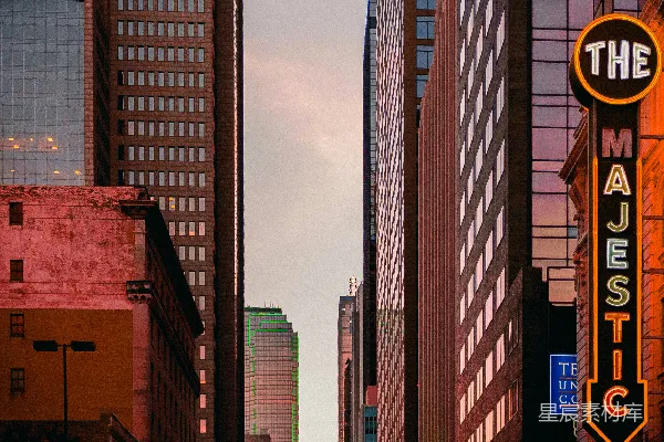 高清摄影 城市的剪影：都市夜景与霓虹灯的交响