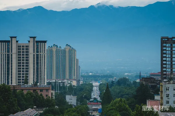 高清摄影 城市中的山河美景
