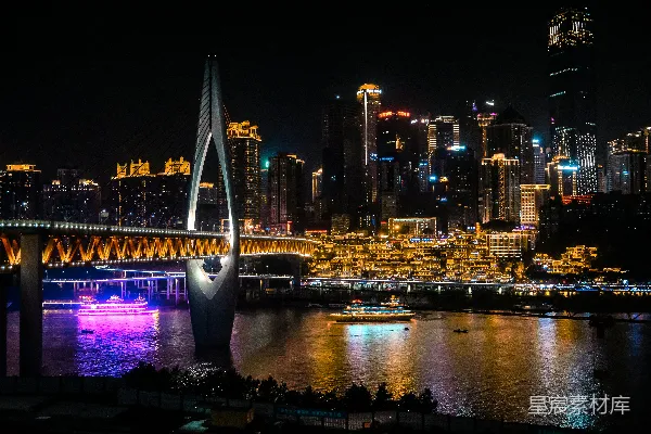 高清摄影 重庆夜景：桥梁灯光璀璨