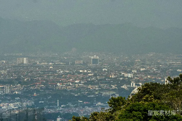 高清摄影 山间城市全景