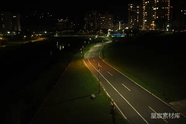 高清摄影 夜幕下的城市道路