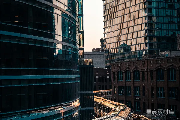 高清摄影 城市中的现代列车