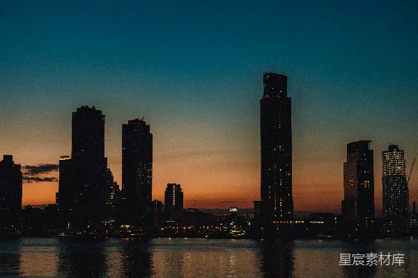 高清摄影 夕阳下的城市剪影