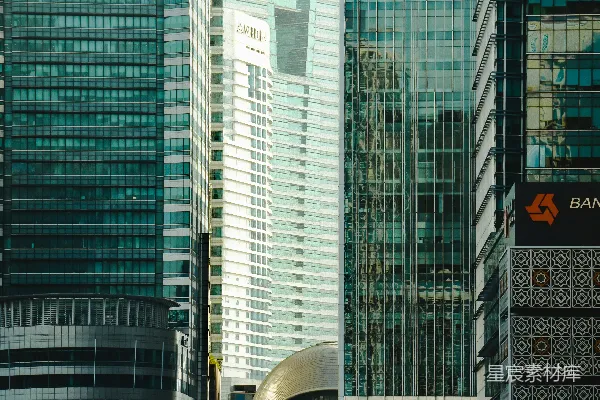 高清摄影 城市天际线与现代交通
