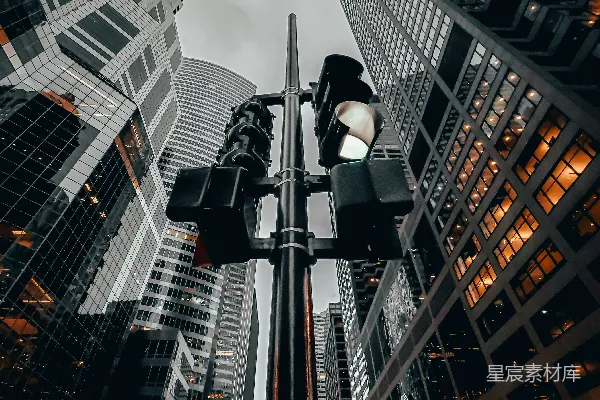 高清摄影 都市夜景下的交通信号灯