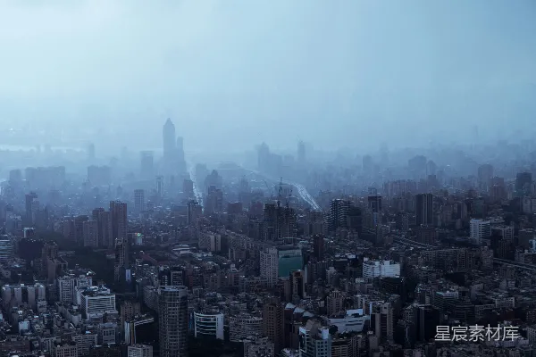 高清摄影 城市中的风雨交加