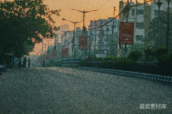 高清摄影 黄昏时分的城市街道