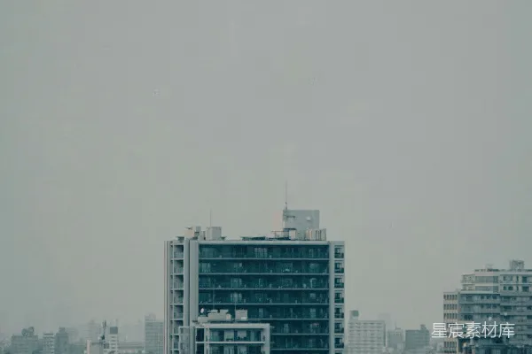 高清摄影 灰蒙蒙的城市风景