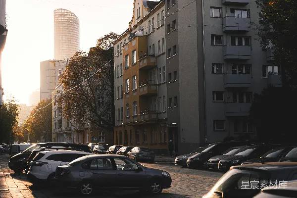 高清摄影 夕阳下的城市街景