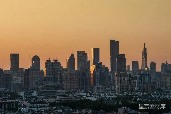 高清摄影 夕阳下的城市剪影