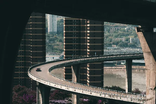 高清摄影 城市中的弯道与建筑