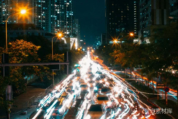 高清摄影 城市夜景的车流轨迹
