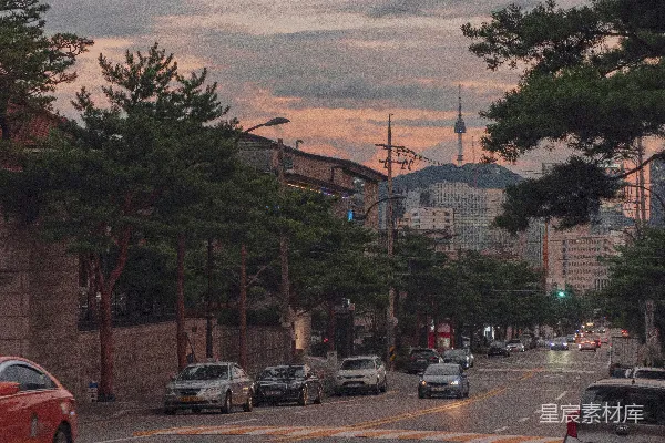 高清摄影 都市黄昏下的宁静街道