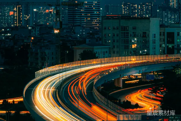 高清摄影 城市夜景中的光轨