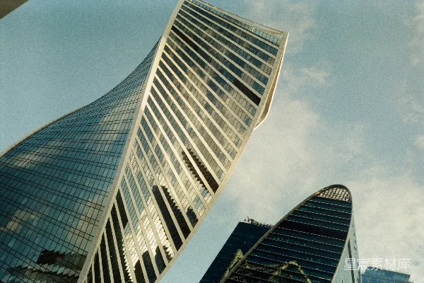 高清摄影 未来感建筑：城市的天空之塔