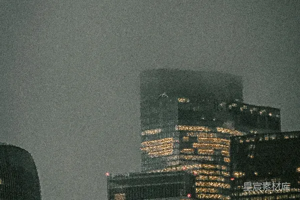 高清摄影 雾中灯火：城市的夜景